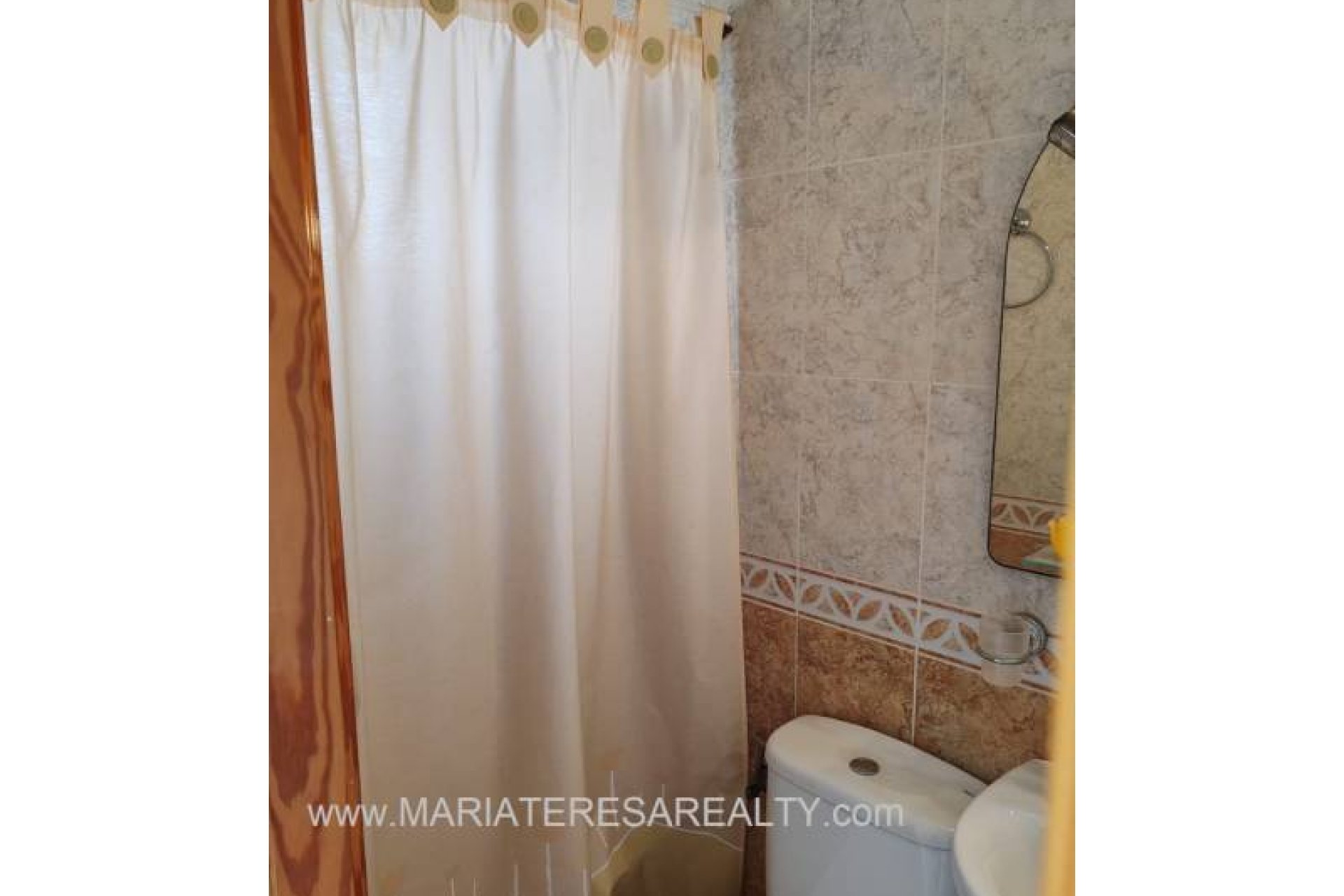 Herverkoop - Herenhuis -
Los Alcazares - Los Narejos