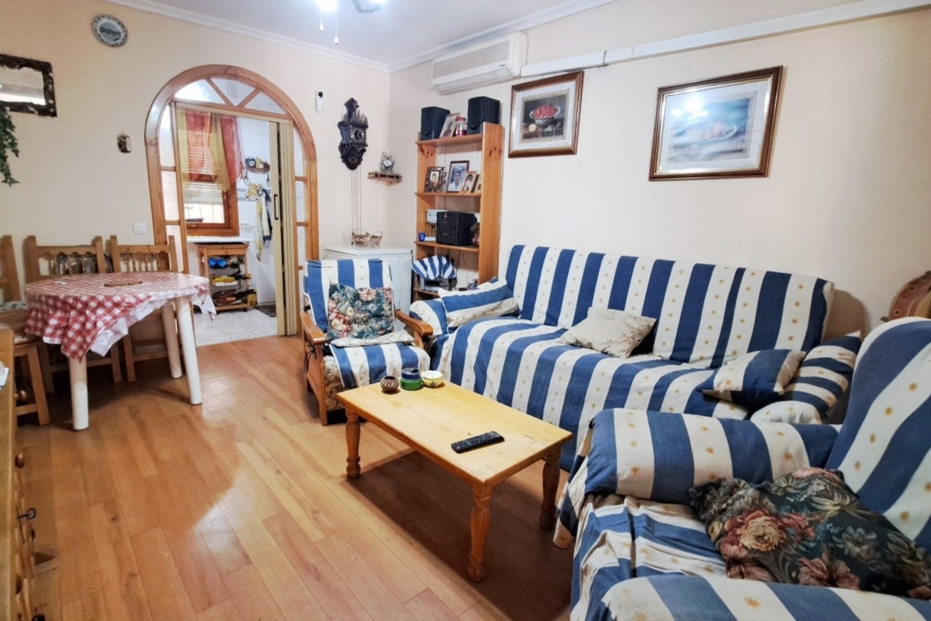 Herverkoop - Herenhuis -
Los Alcazares