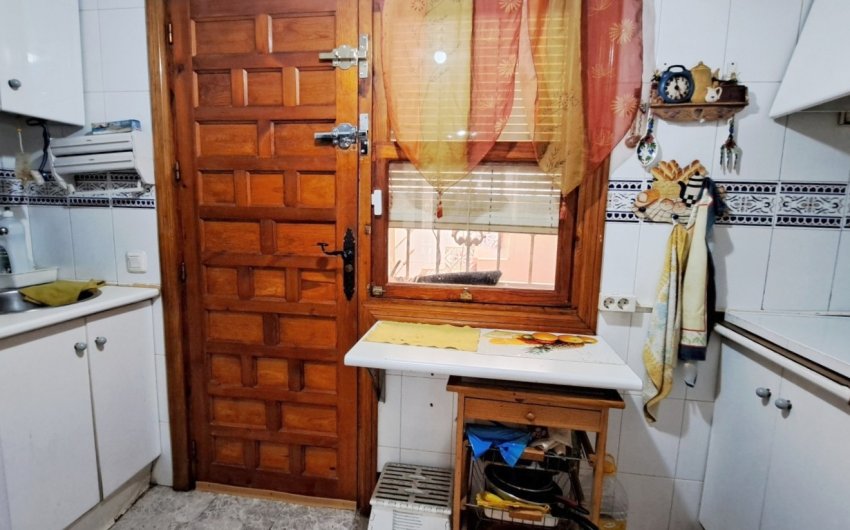 Herverkoop - Herenhuis -
Los Alcazares