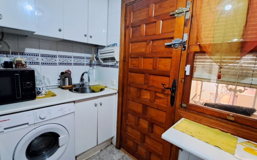 Herverkoop - Herenhuis -
Los Alcazares