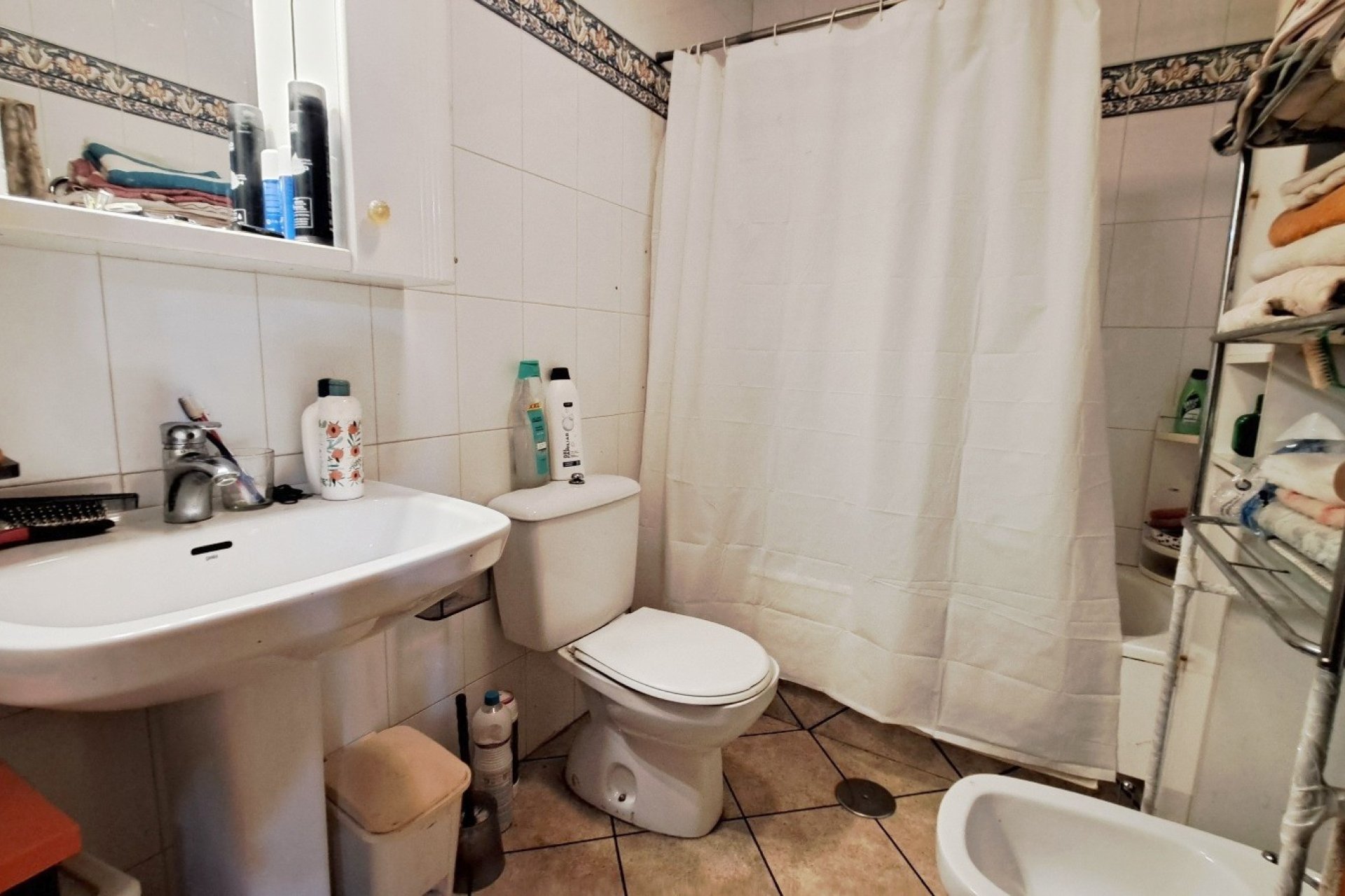 Herverkoop - Herenhuis -
Los Alcazares