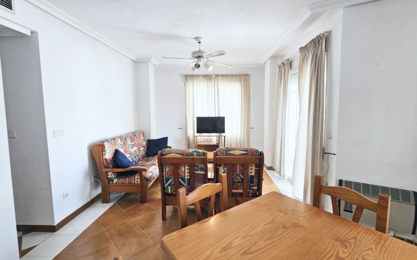 Herverkoop - Herenhuis -
Los Alcazares