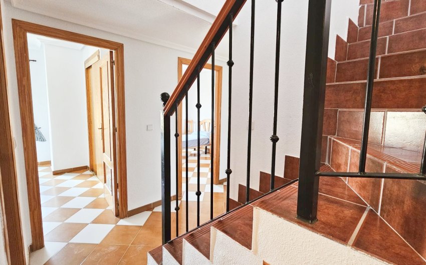 Herverkoop - Herenhuis -
Los Alcazares