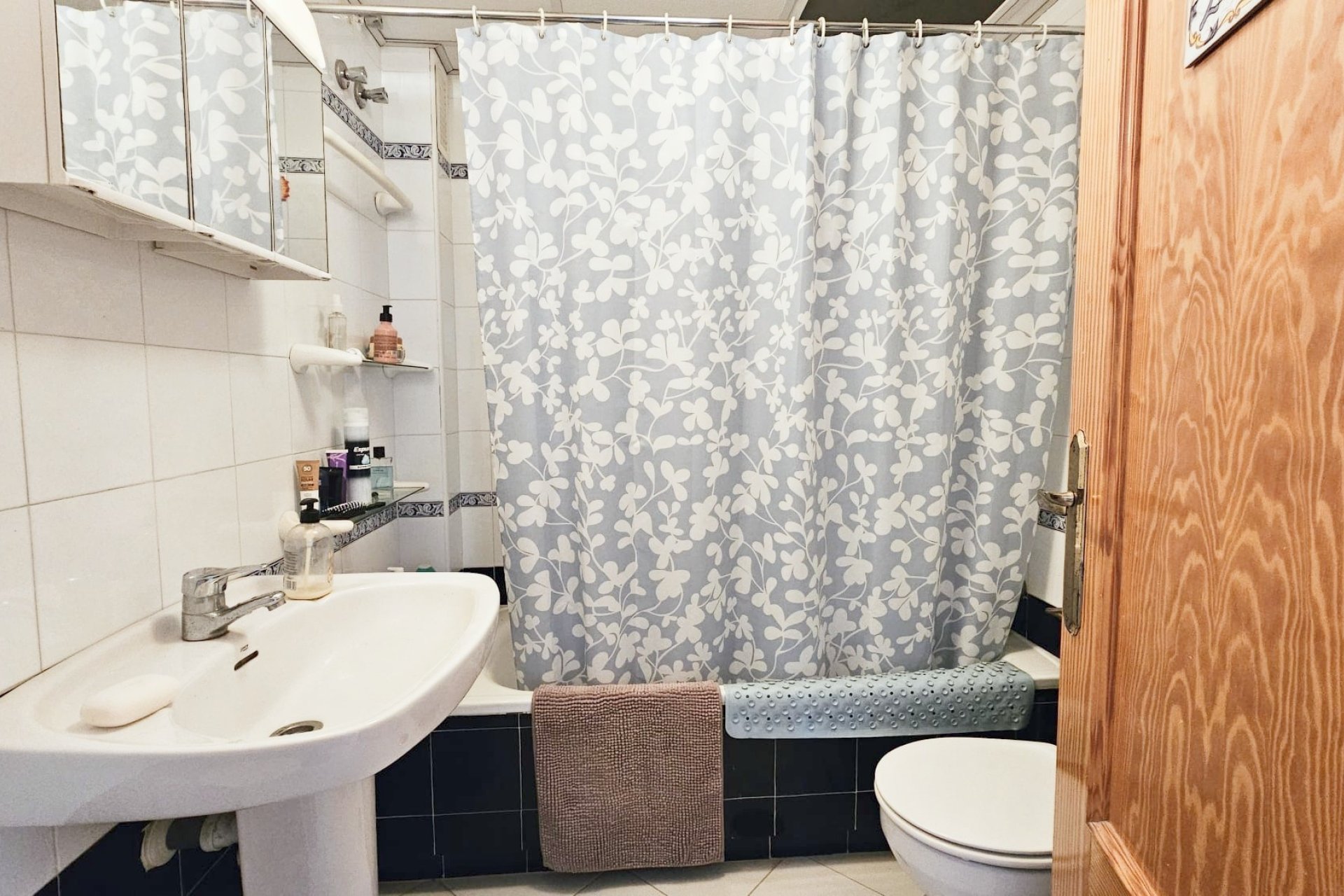 Herverkoop - Herenhuis -
Los Alcazares