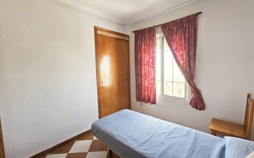 Herverkoop - Herenhuis -
Los Alcazares