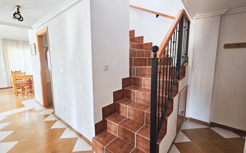 Herverkoop - Herenhuis -
Los Alcazares