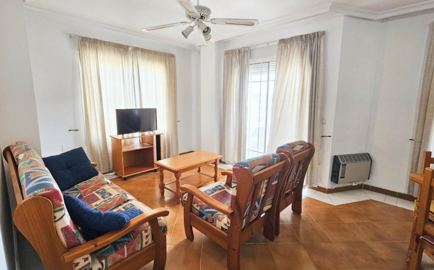 Herverkoop - Herenhuis -
Los Alcazares