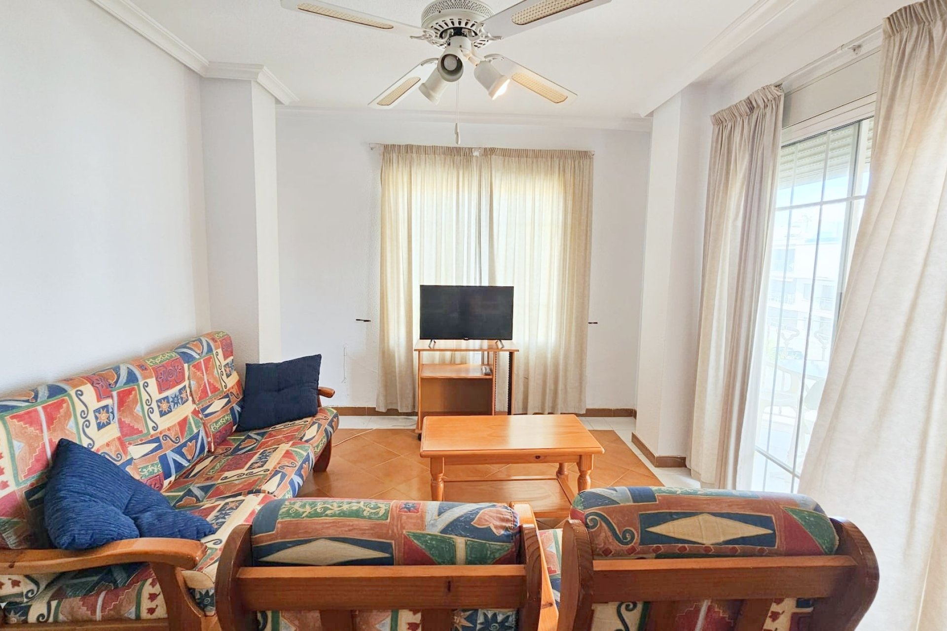 Herverkoop - Herenhuis -
Los Alcazares