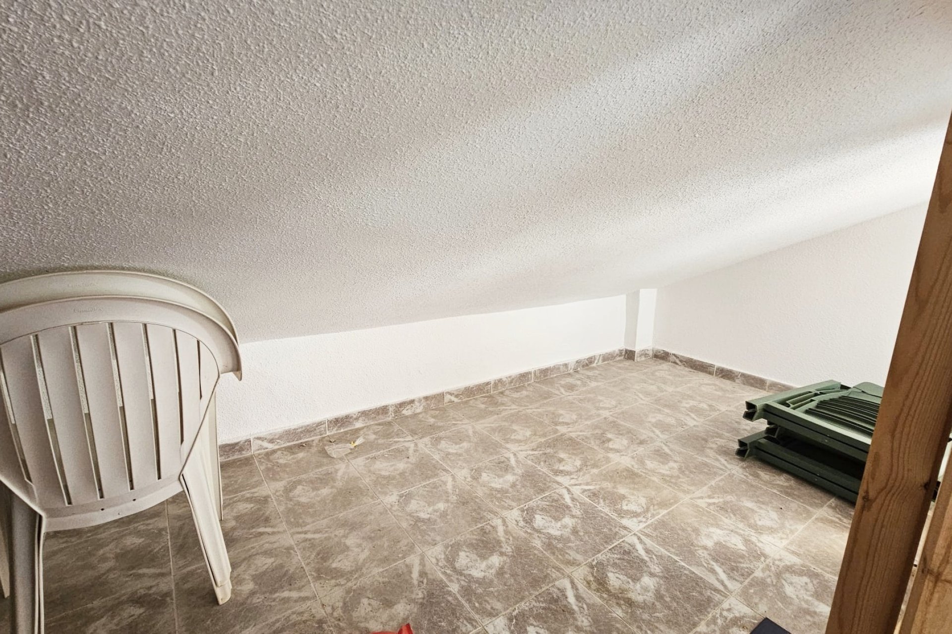 Herverkoop - Herenhuis -
Los Alcazares