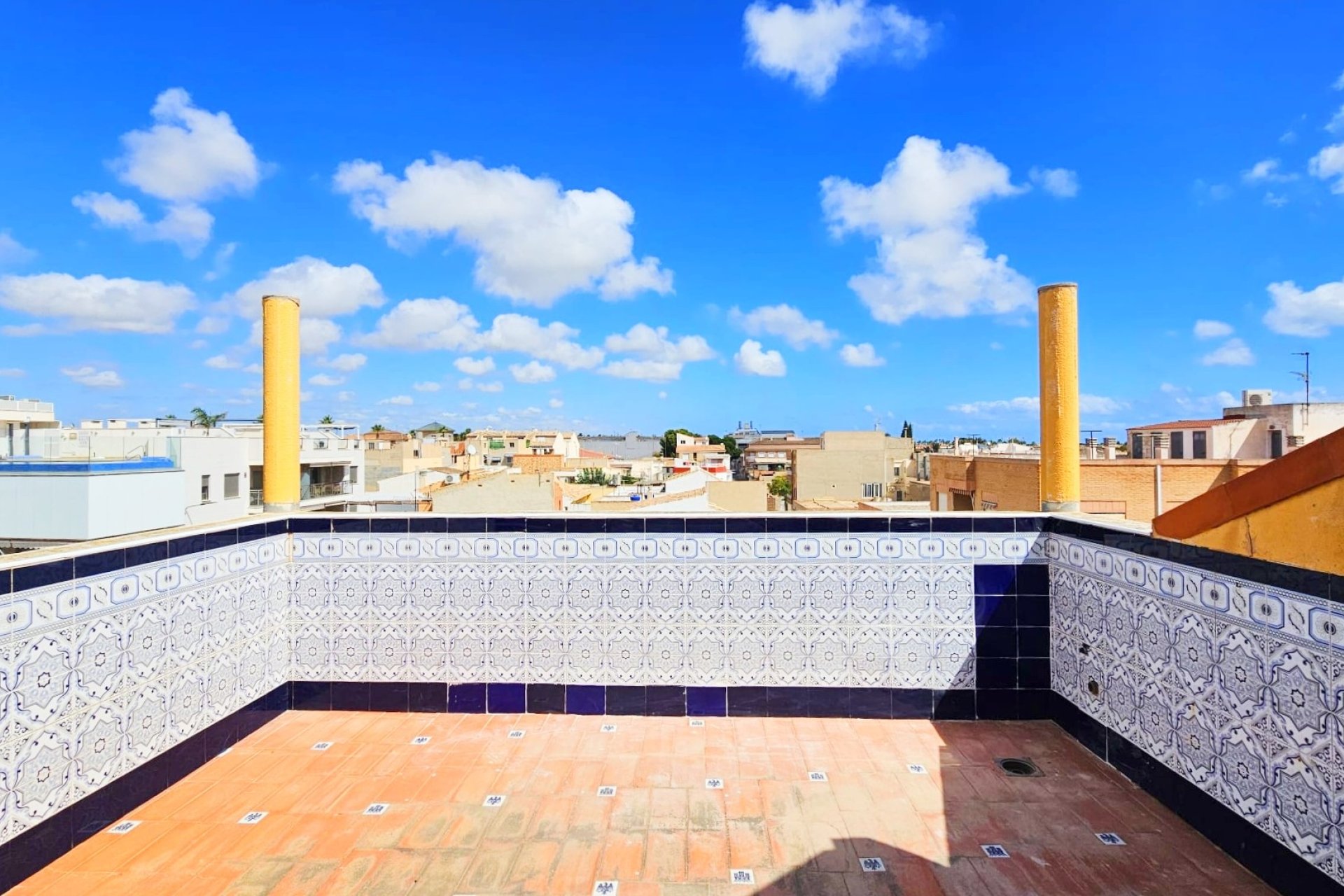 Herverkoop - Herenhuis -
Los Alcazares