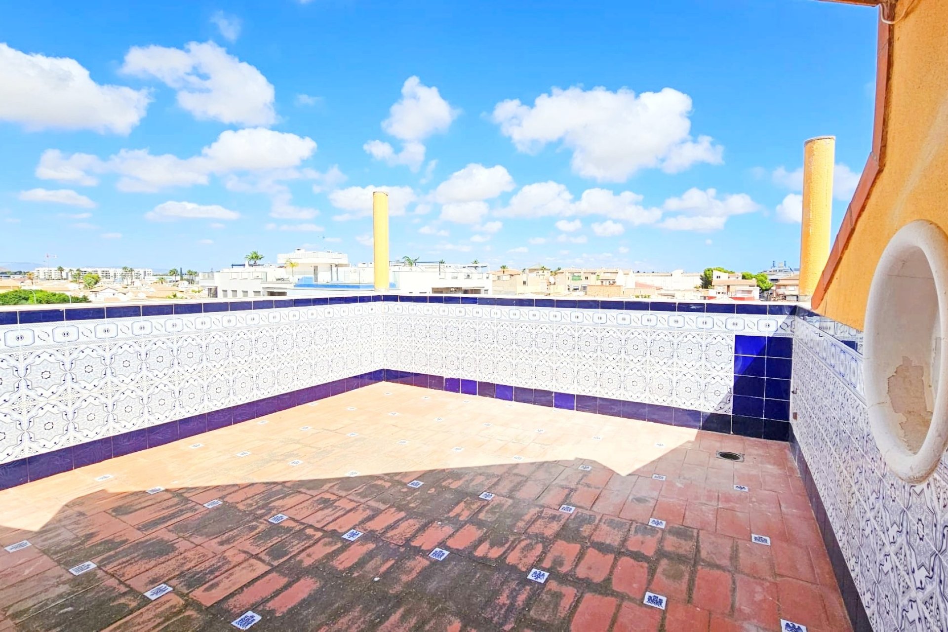 Herverkoop - Herenhuis -
Los Alcazares