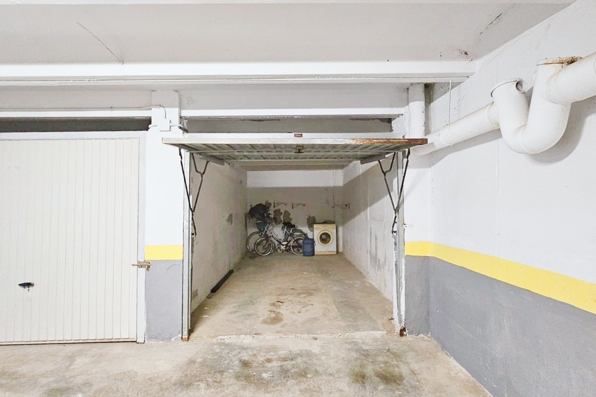 Herverkoop - Herenhuis -
Los Alcazares