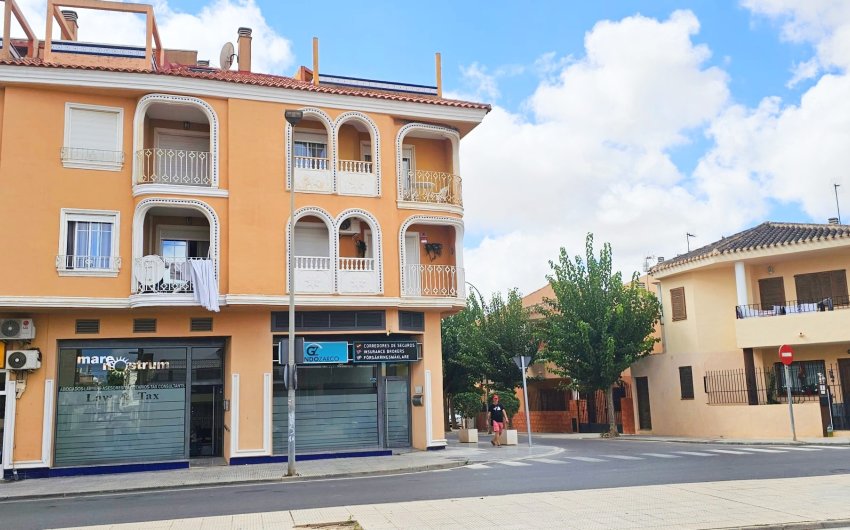 Herverkoop - Herenhuis -
Los Alcazares