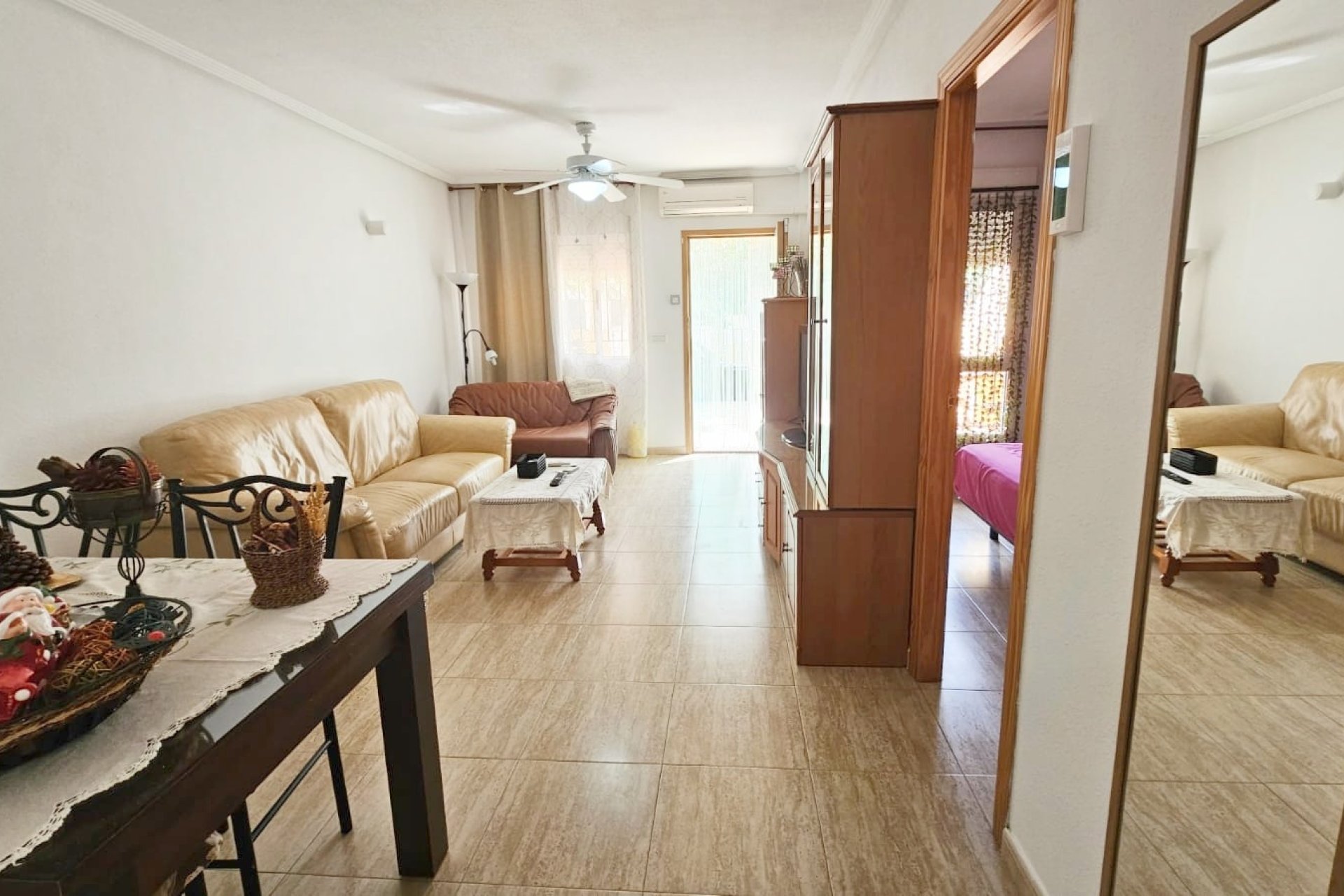 Herverkoop - Herenhuis -
Los Alcazares