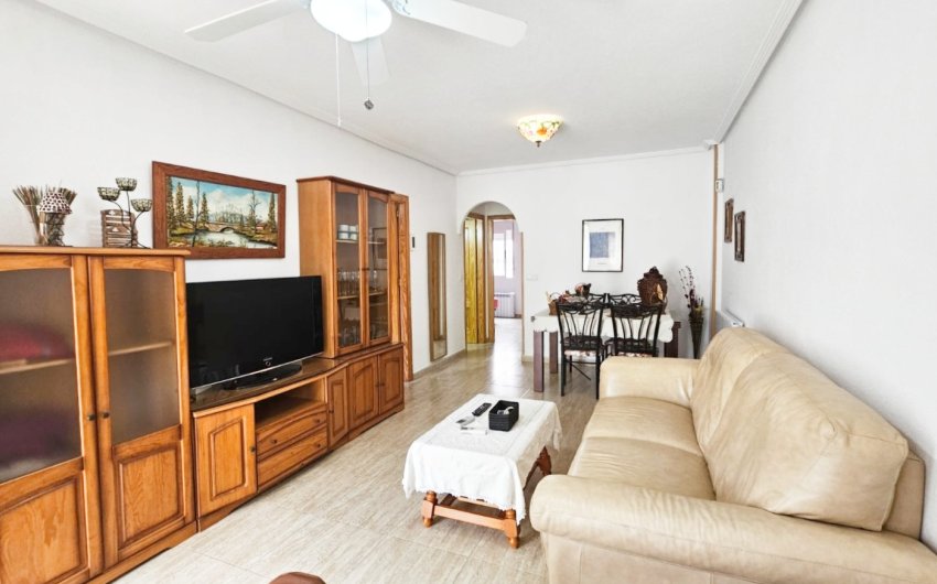 Herverkoop - Herenhuis -
Los Alcazares