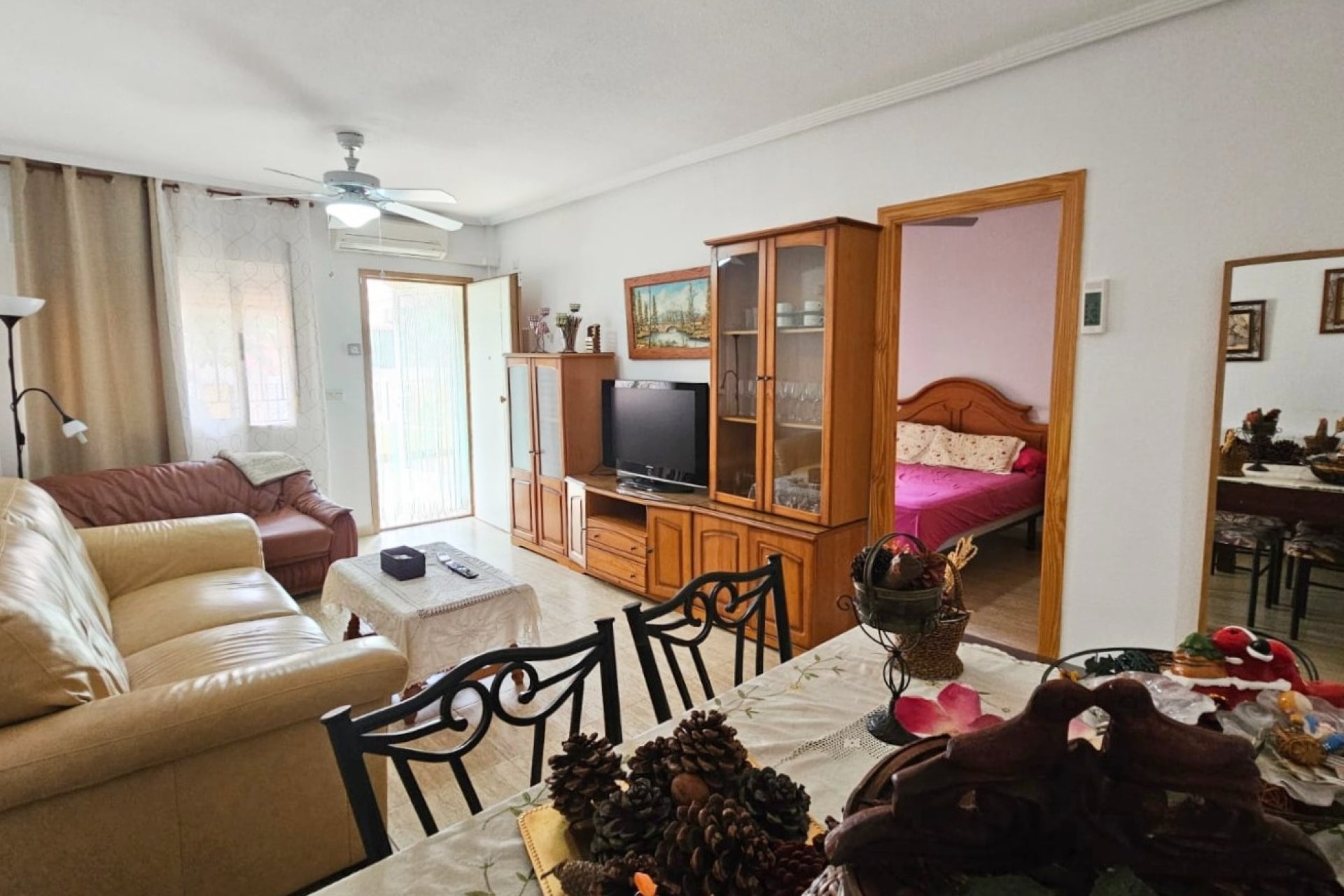 Herverkoop - Herenhuis -
Los Alcazares