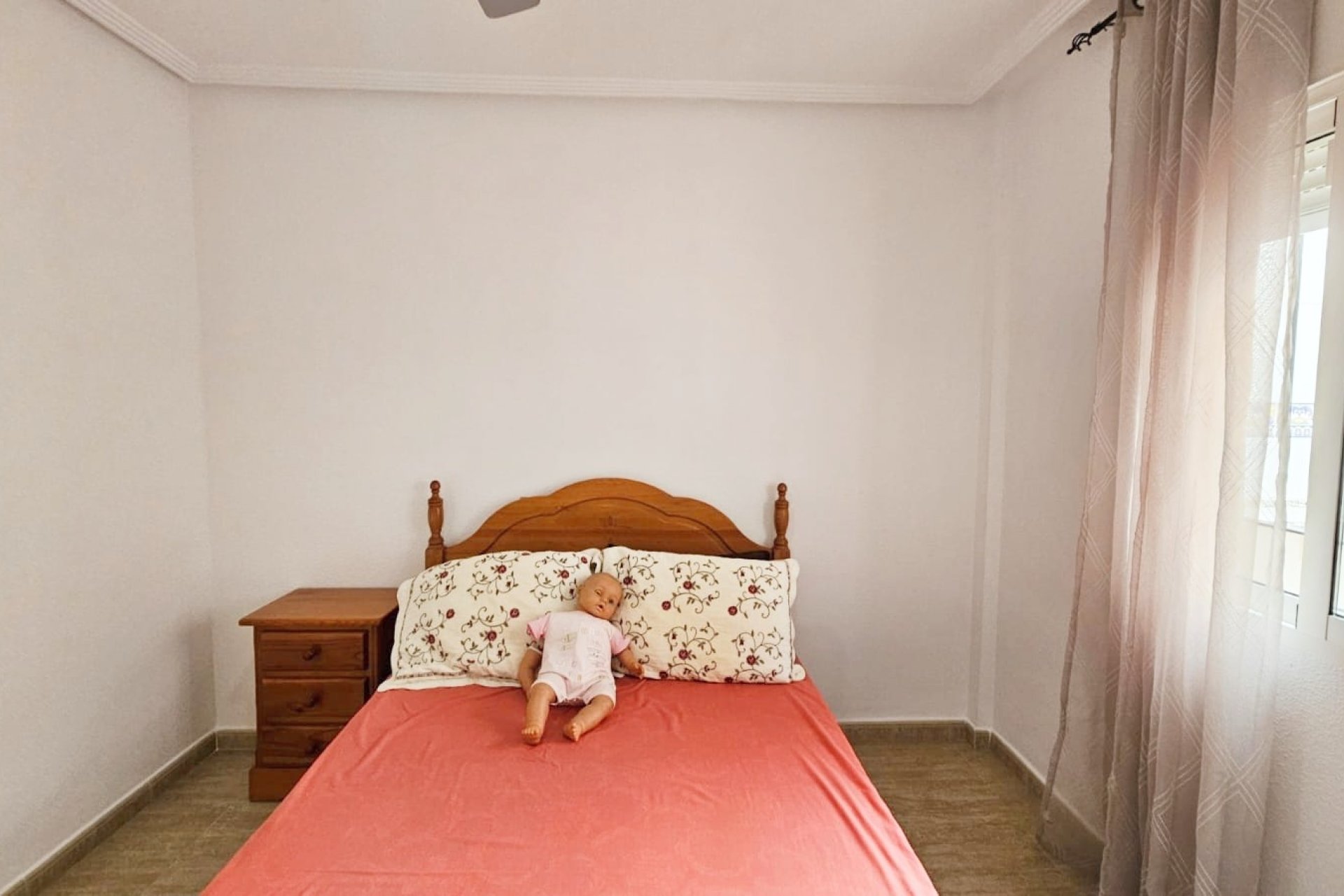 Herverkoop - Herenhuis -
Los Alcazares