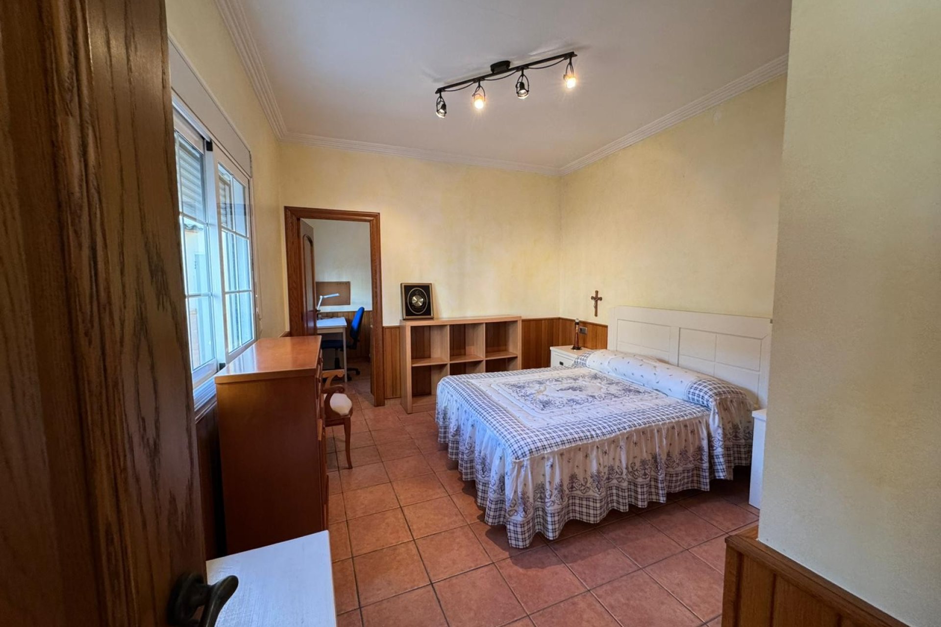 Herverkoop - Herenhuis -
Los Montesinos