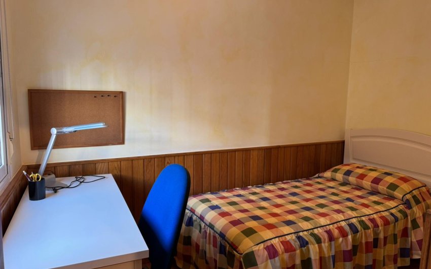 Herverkoop - Herenhuis -
Los Montesinos