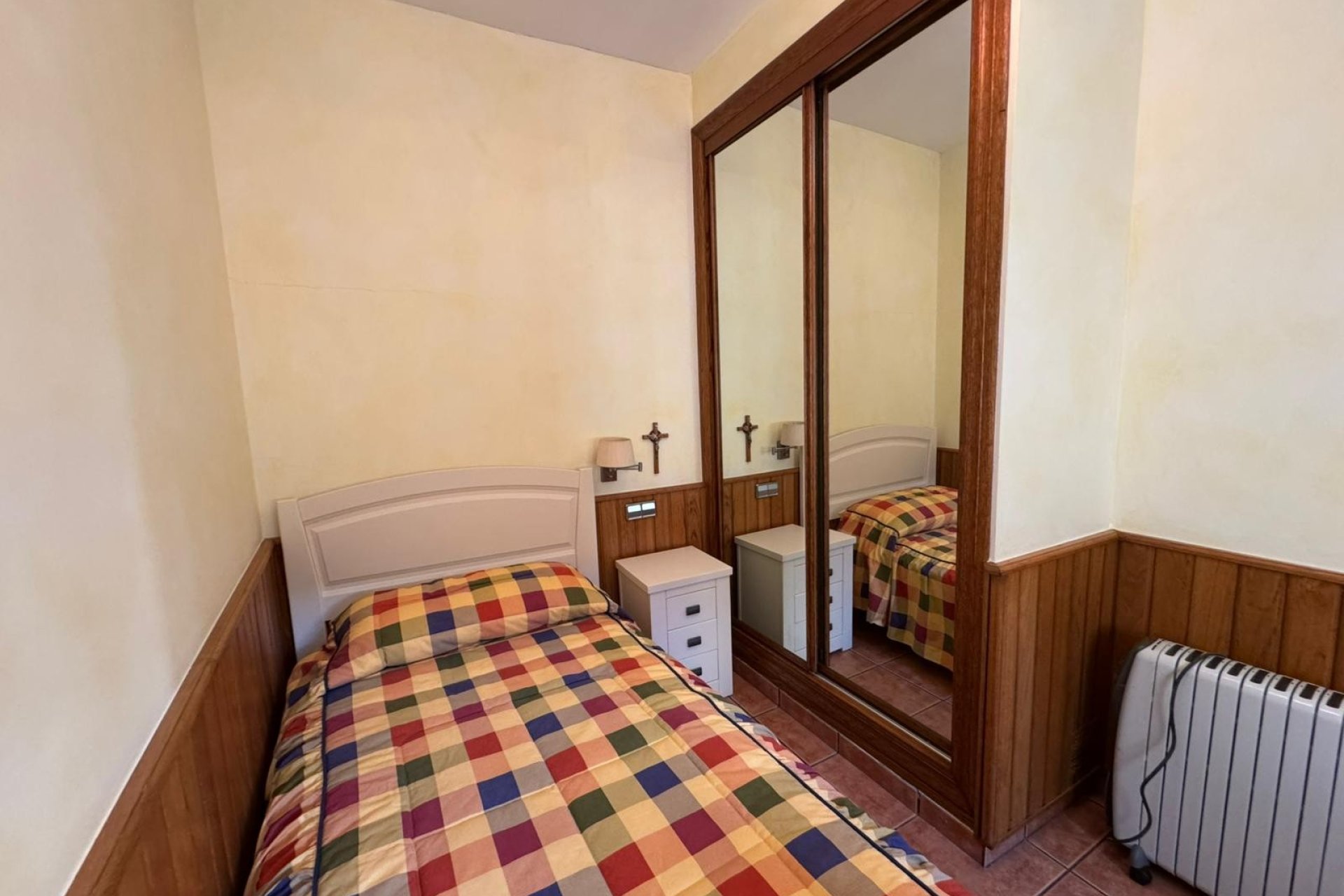 Herverkoop - Herenhuis -
Los Montesinos