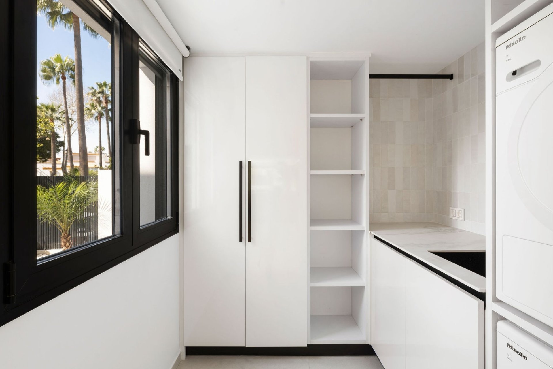 Herverkoop - Herenhuis -
Marbella - Golden Mile