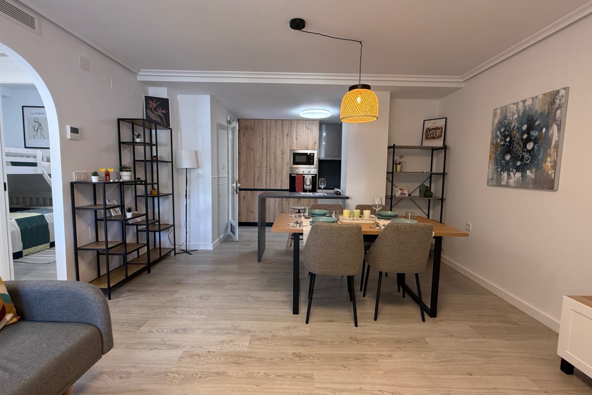 Herverkoop - Herenhuis -
Orihuela Costa - Cabo Roig