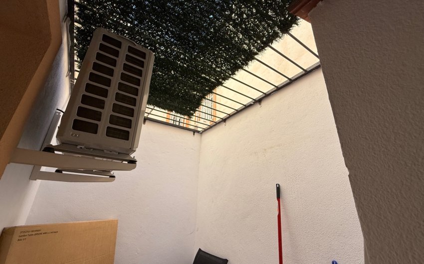 Herverkoop - Herenhuis -
Orihuela Costa - Cabo Roig