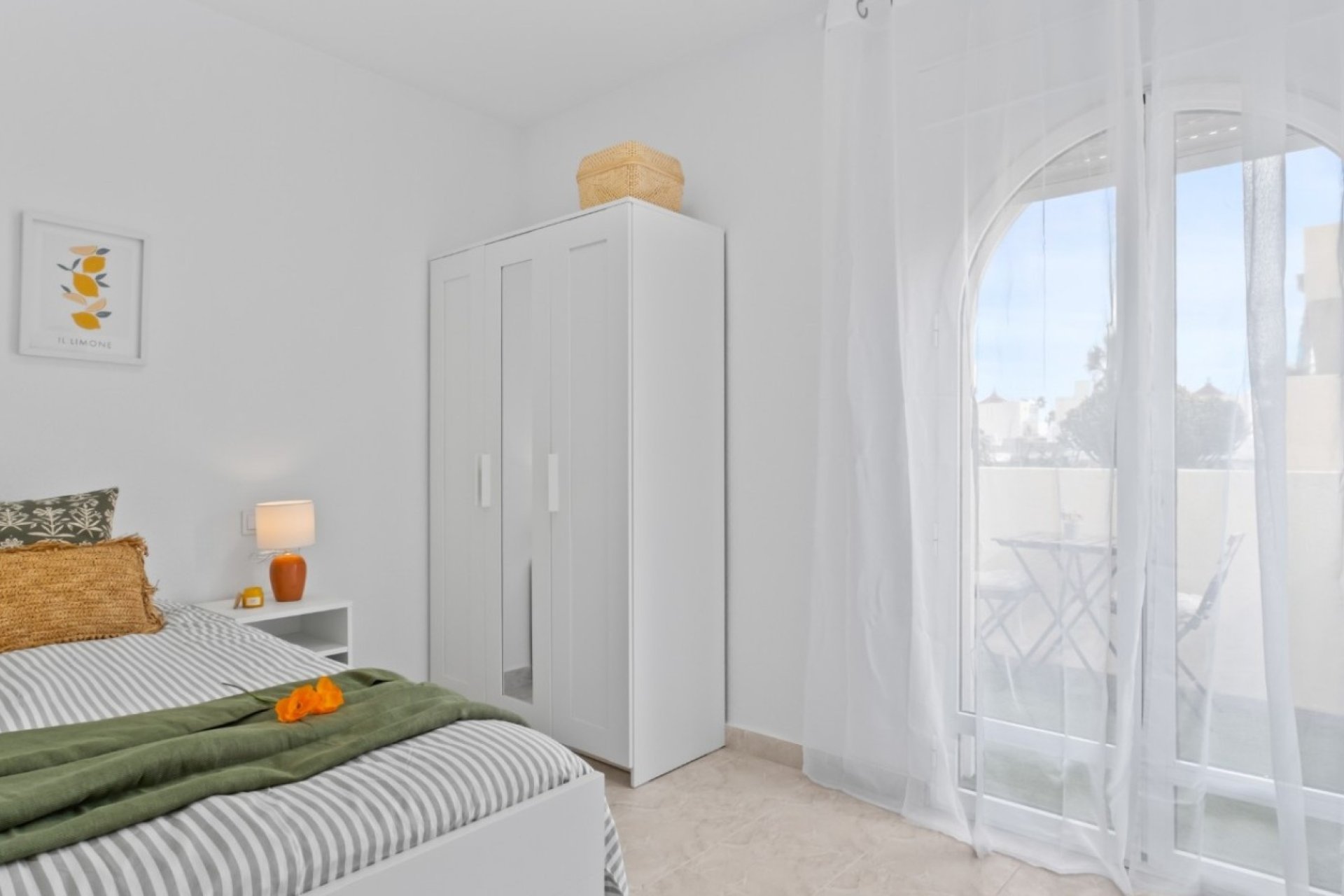 Herverkoop - Herenhuis -
Orihuela Costa - La Florida