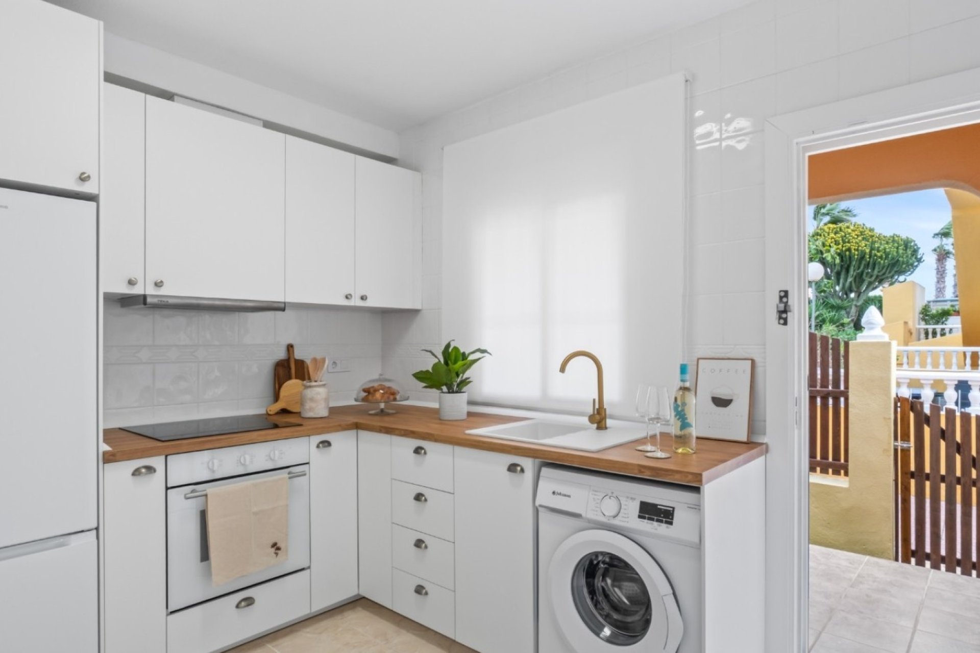 Herverkoop - Herenhuis -
Orihuela Costa - La Florida