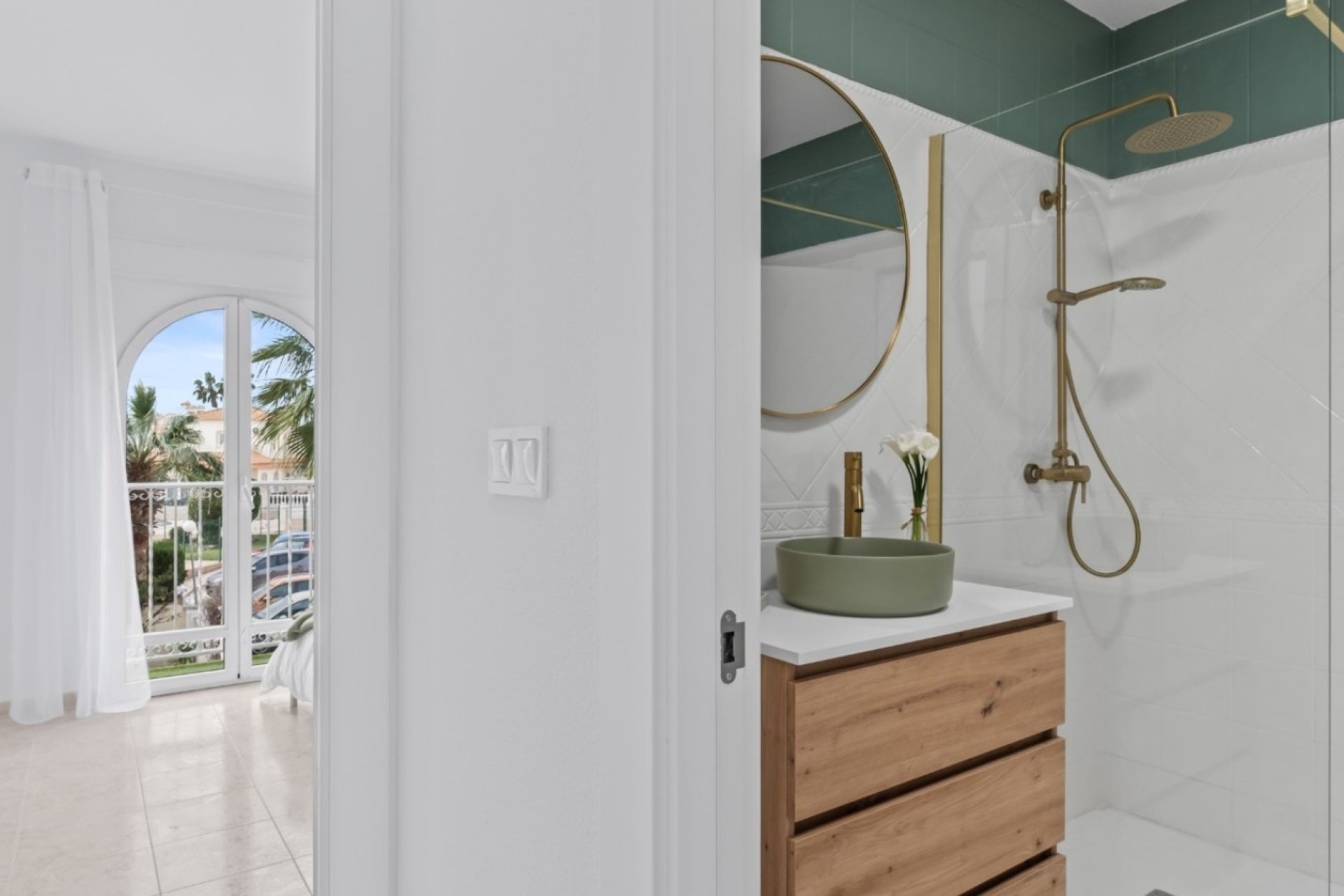 Herverkoop - Herenhuis -
Orihuela Costa - La Florida