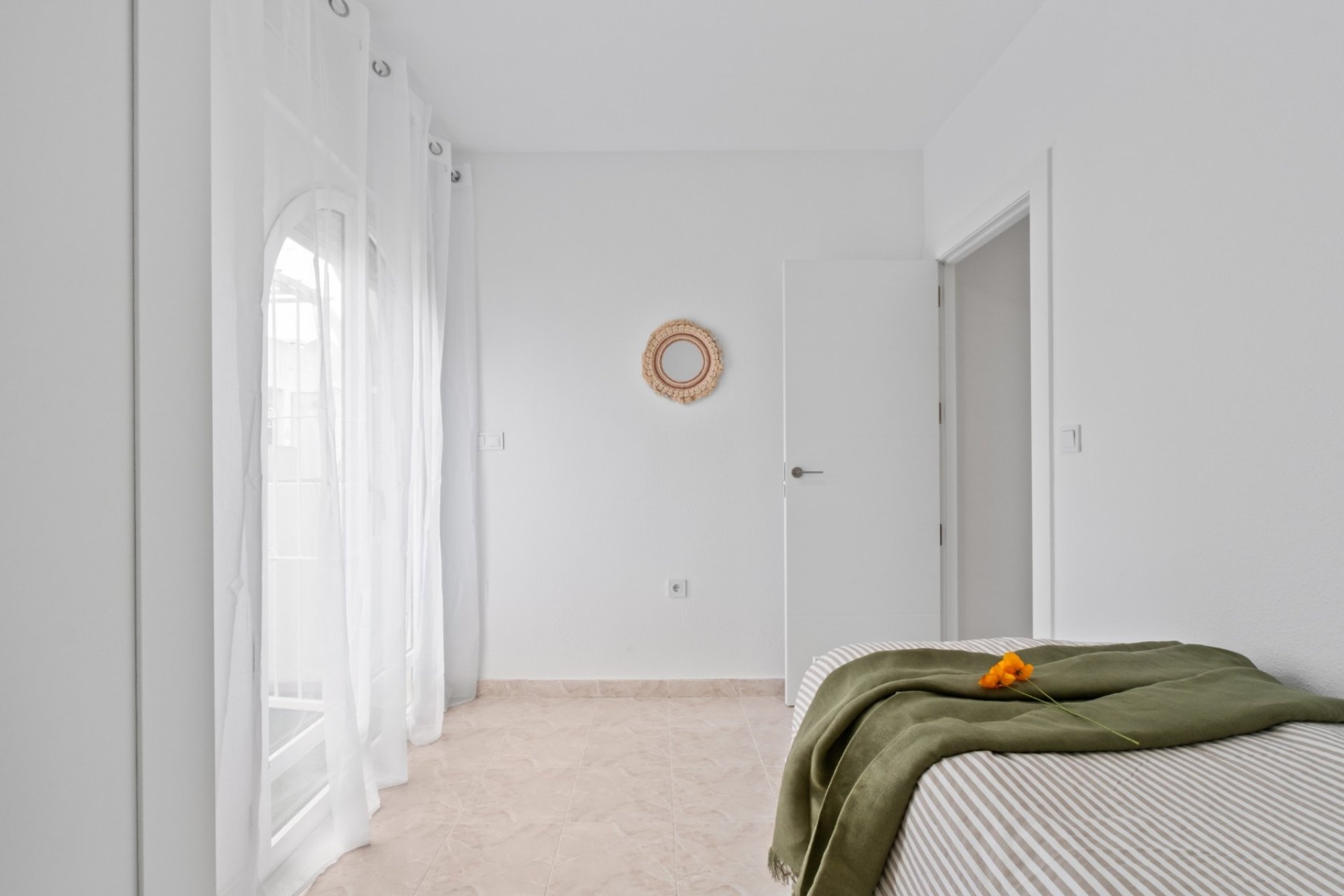 Herverkoop - Herenhuis -
Orihuela Costa - La Florida