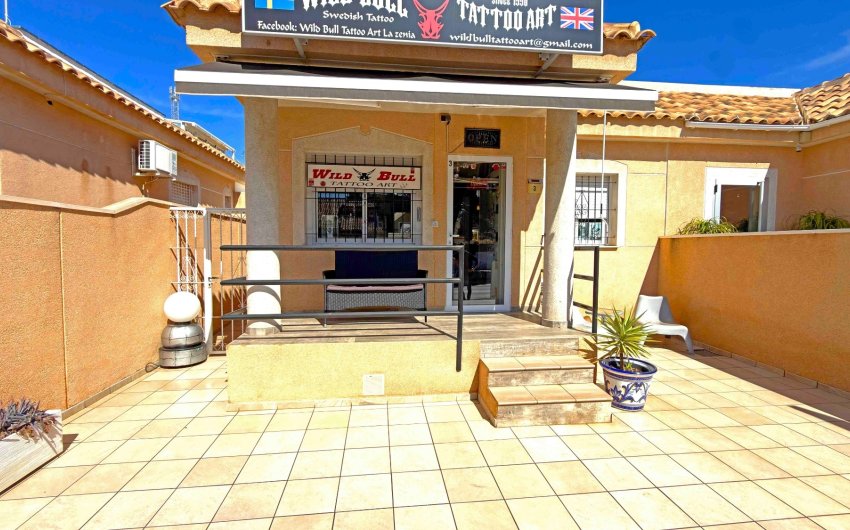 Herverkoop - Herenhuis -
Orihuela Costa - La Zenia