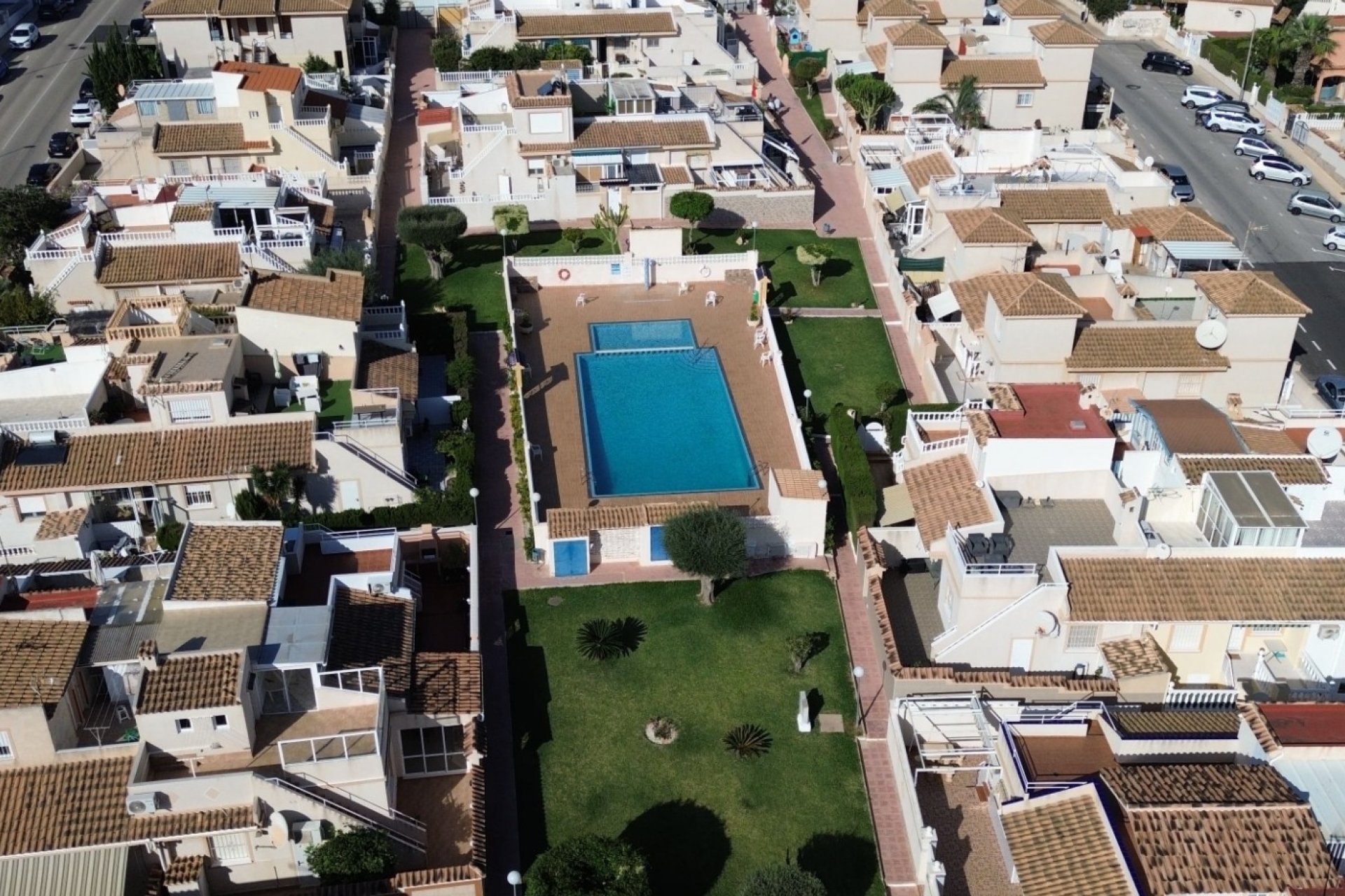 Herverkoop - Herenhuis -
Orihuela Costa - Los Altos