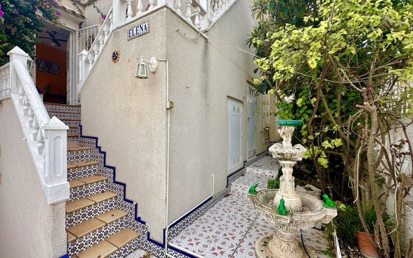 Herverkoop - Herenhuis -
Orihuela Costa - Los Altos