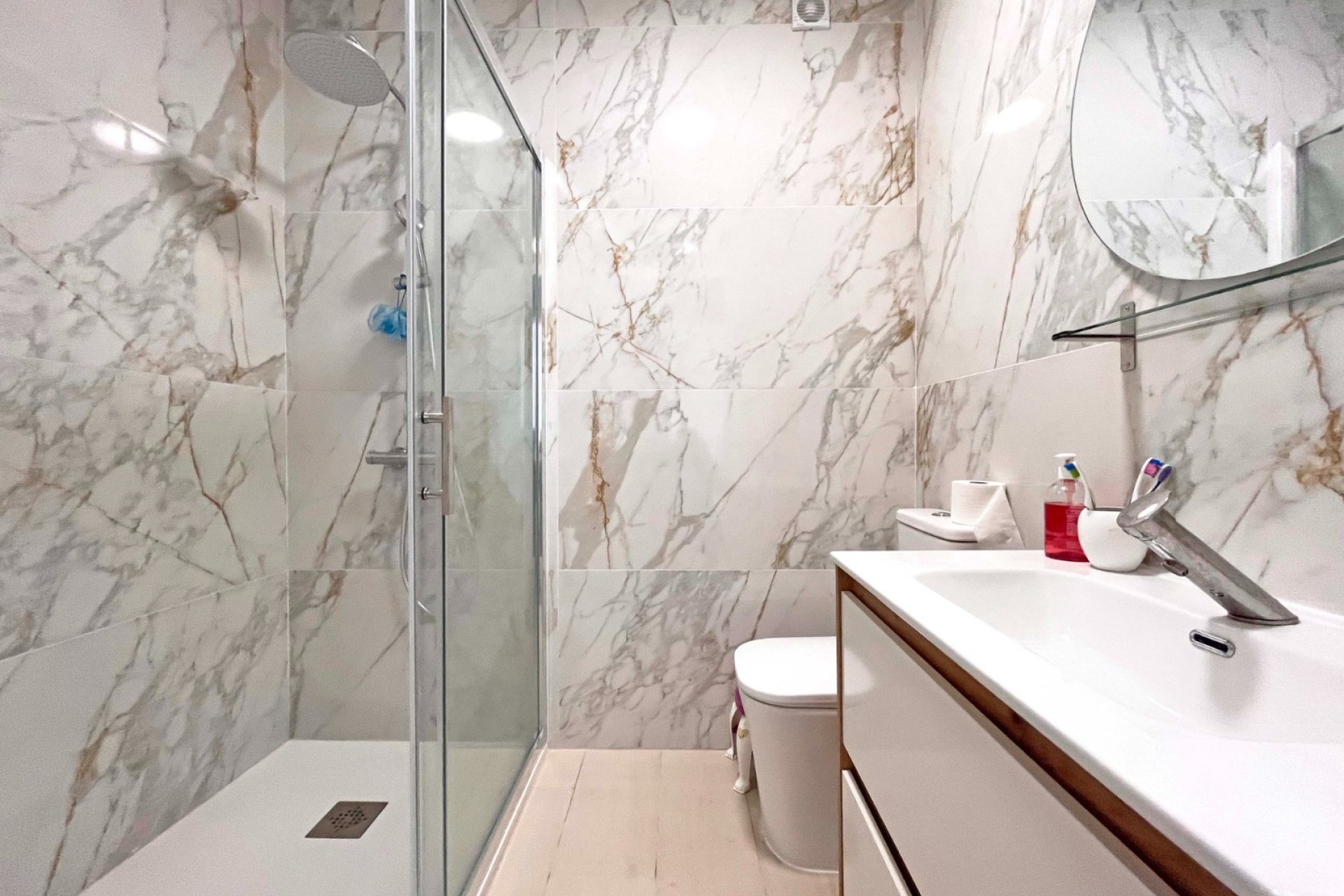 Herverkoop - Herenhuis -
Orihuela Costa - Playa Flamenca