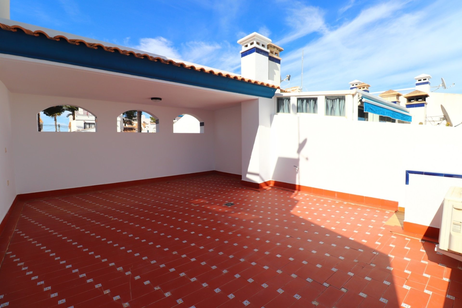 Herverkoop - Herenhuis -
Orihuela Costa - Villamartín