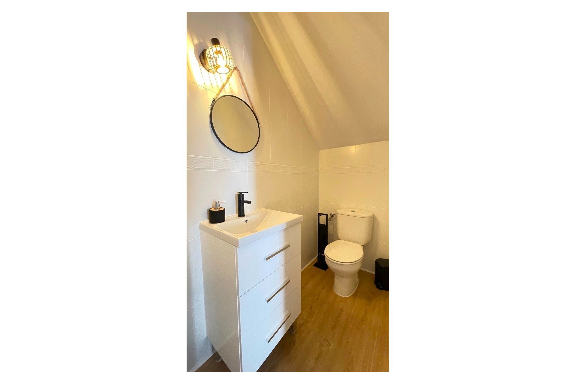 Herverkoop - Herenhuis -
Orihuela Costa - Villamartín