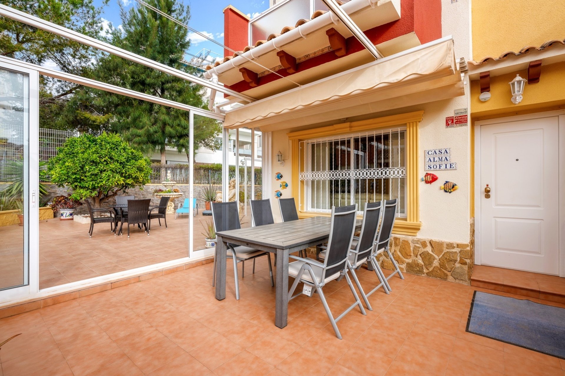 Herverkoop - Herenhuis -
Orihuela Costa - Villamartín