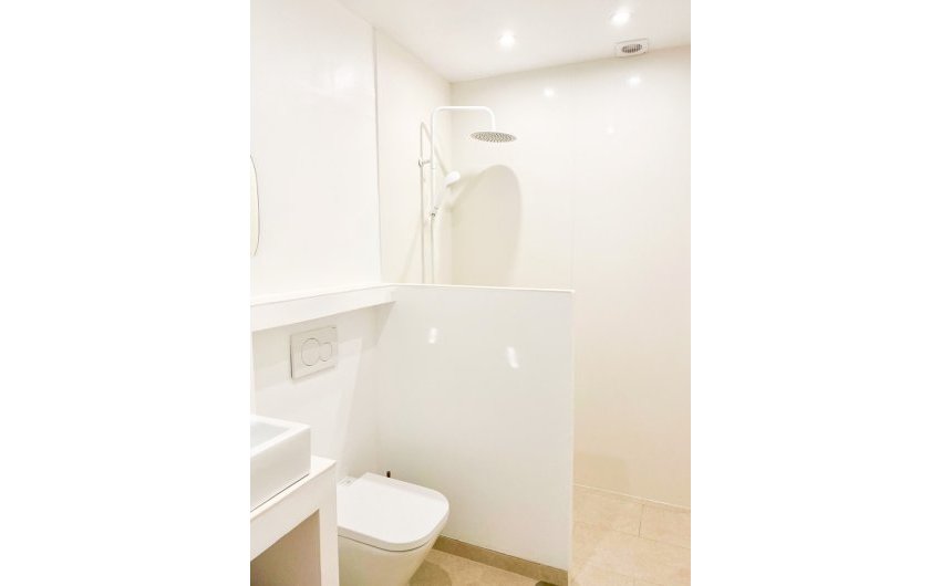 Herverkoop - Herenhuis -
Orihuela Costa