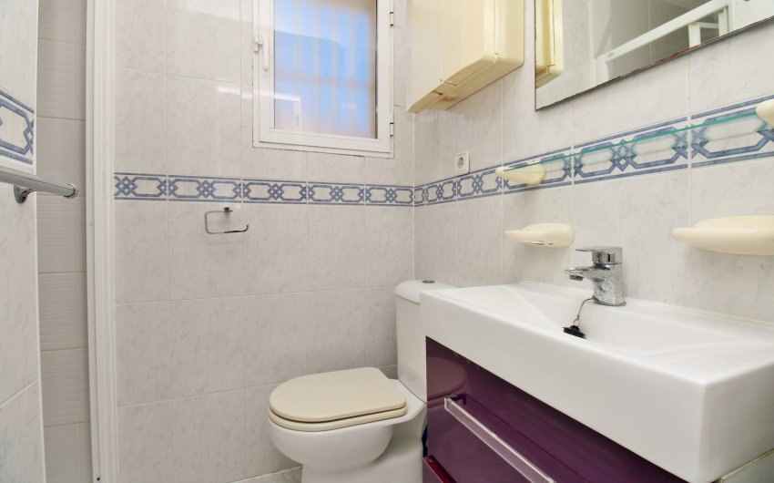 Herverkoop - Herenhuis -
Playa Flamenca