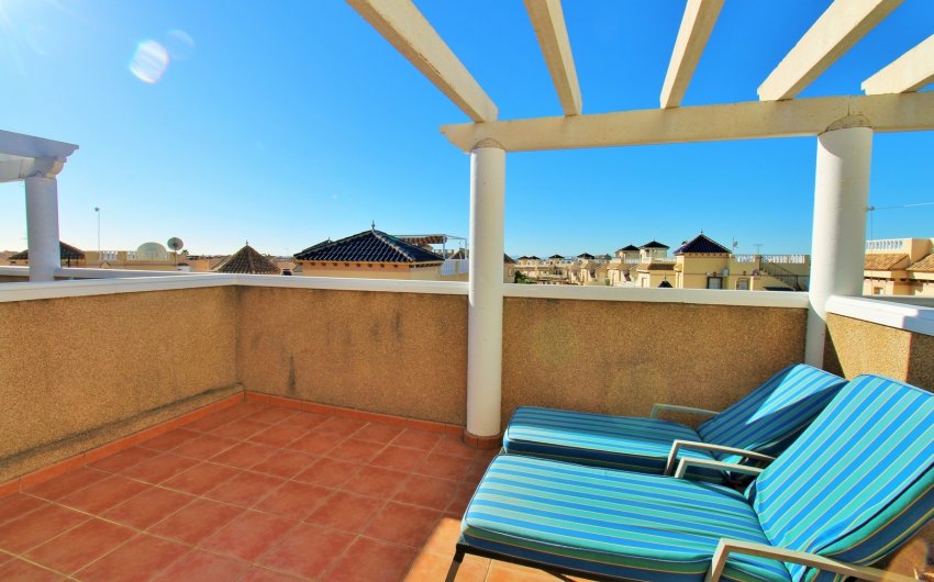 Herverkoop - Herenhuis -
Playa Flamenca