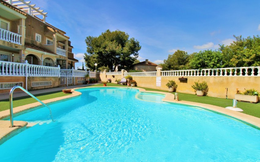 Herverkoop - Herenhuis -
Playa Flamenca