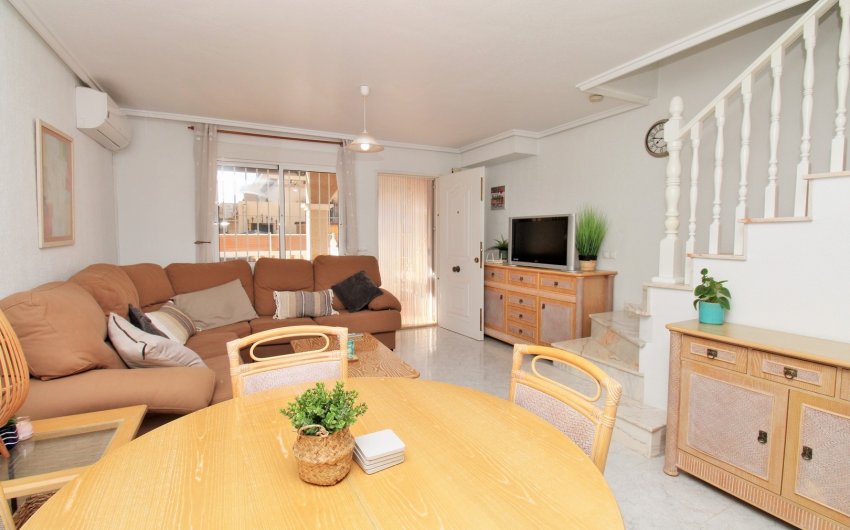 Herverkoop - Herenhuis -
Playa Flamenca