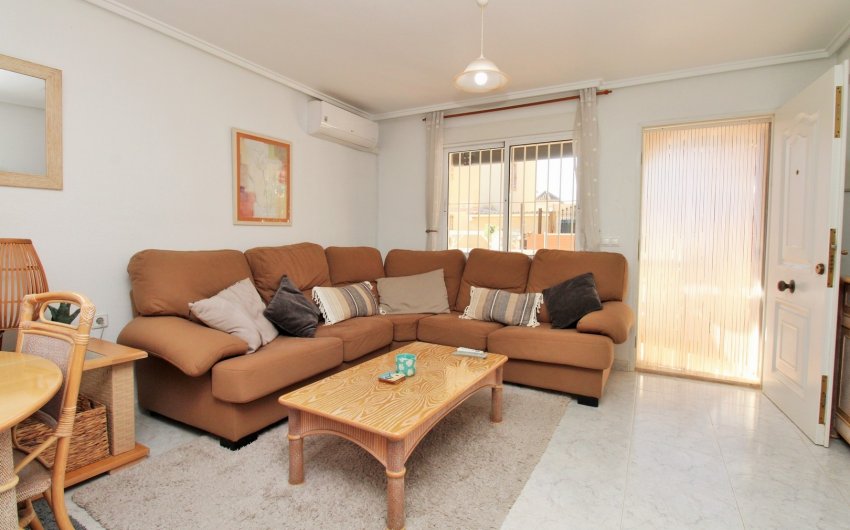 Herverkoop - Herenhuis -
Playa Flamenca