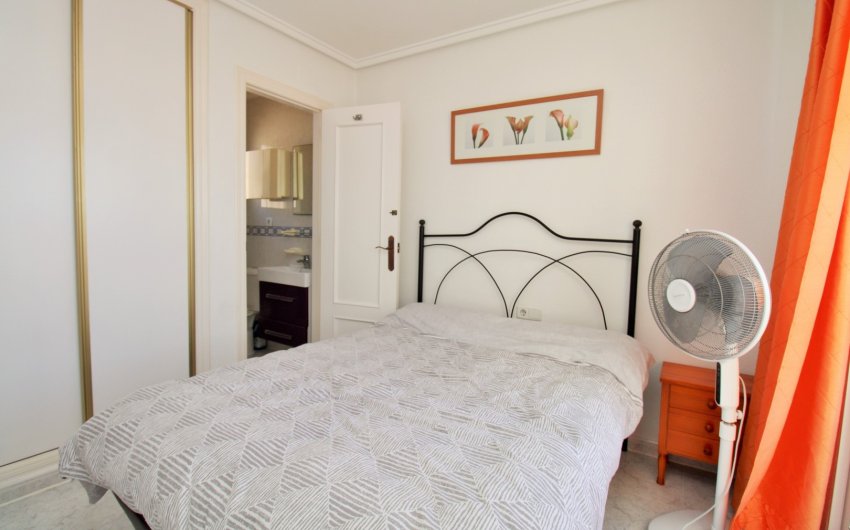 Herverkoop - Herenhuis -
Playa Flamenca