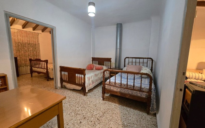 Herverkoop - Herenhuis -
Salinas