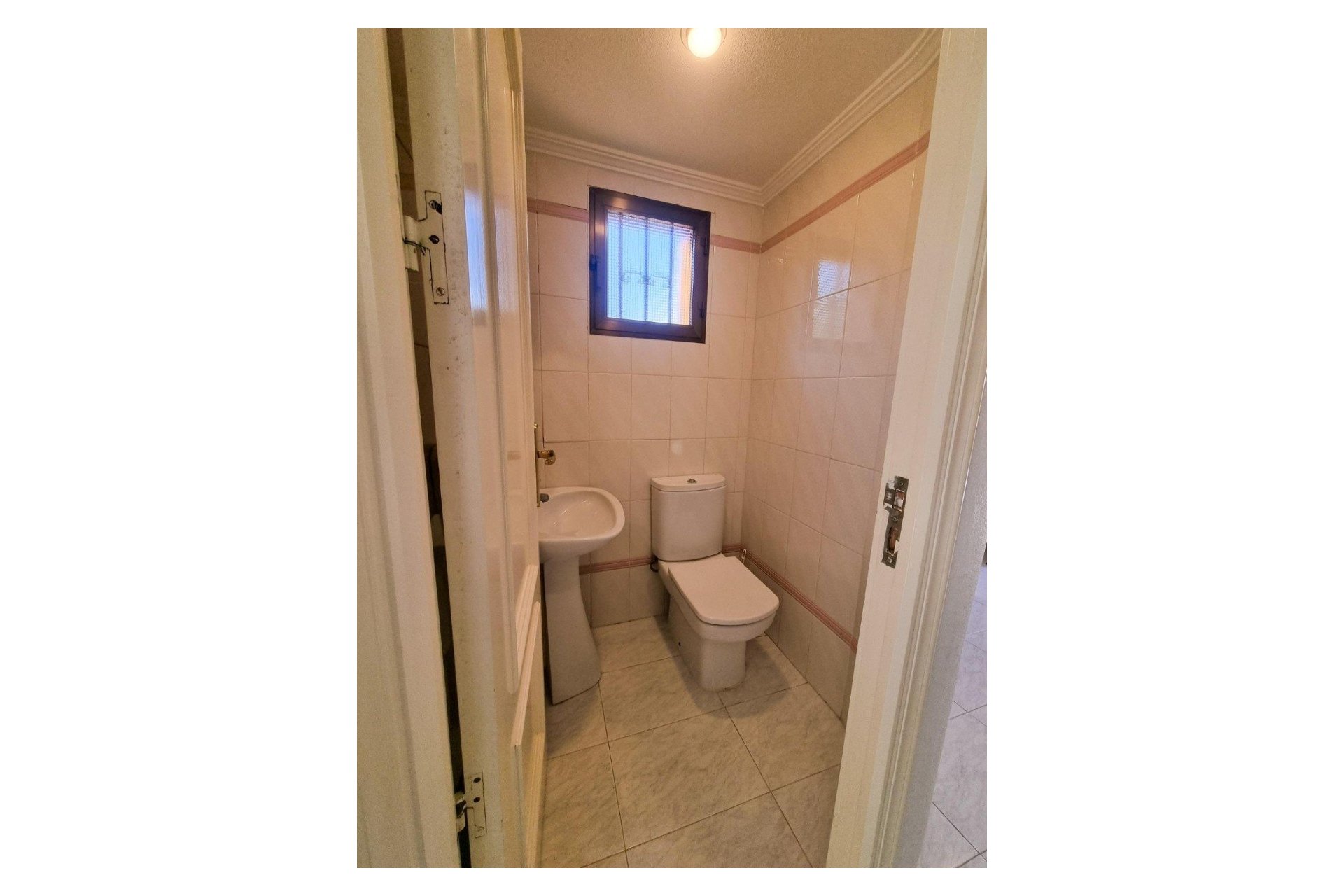 Herverkoop - Herenhuis -
Santa Pola - Playa del Este