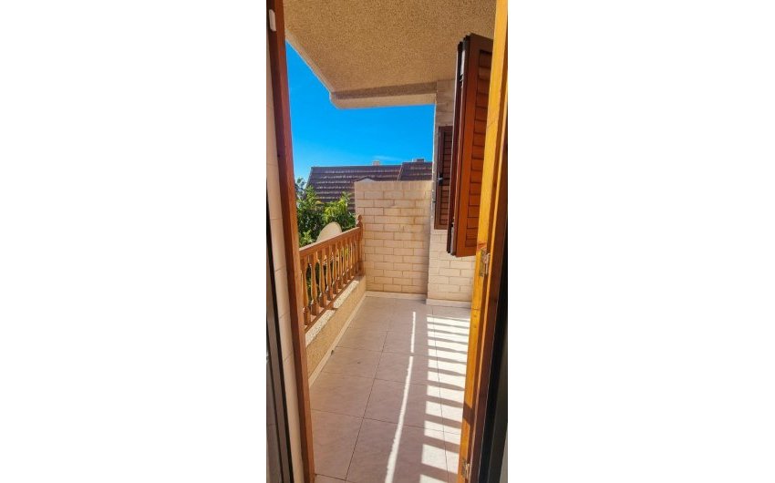 Herverkoop - Herenhuis -
Santa Pola - Playa del Este