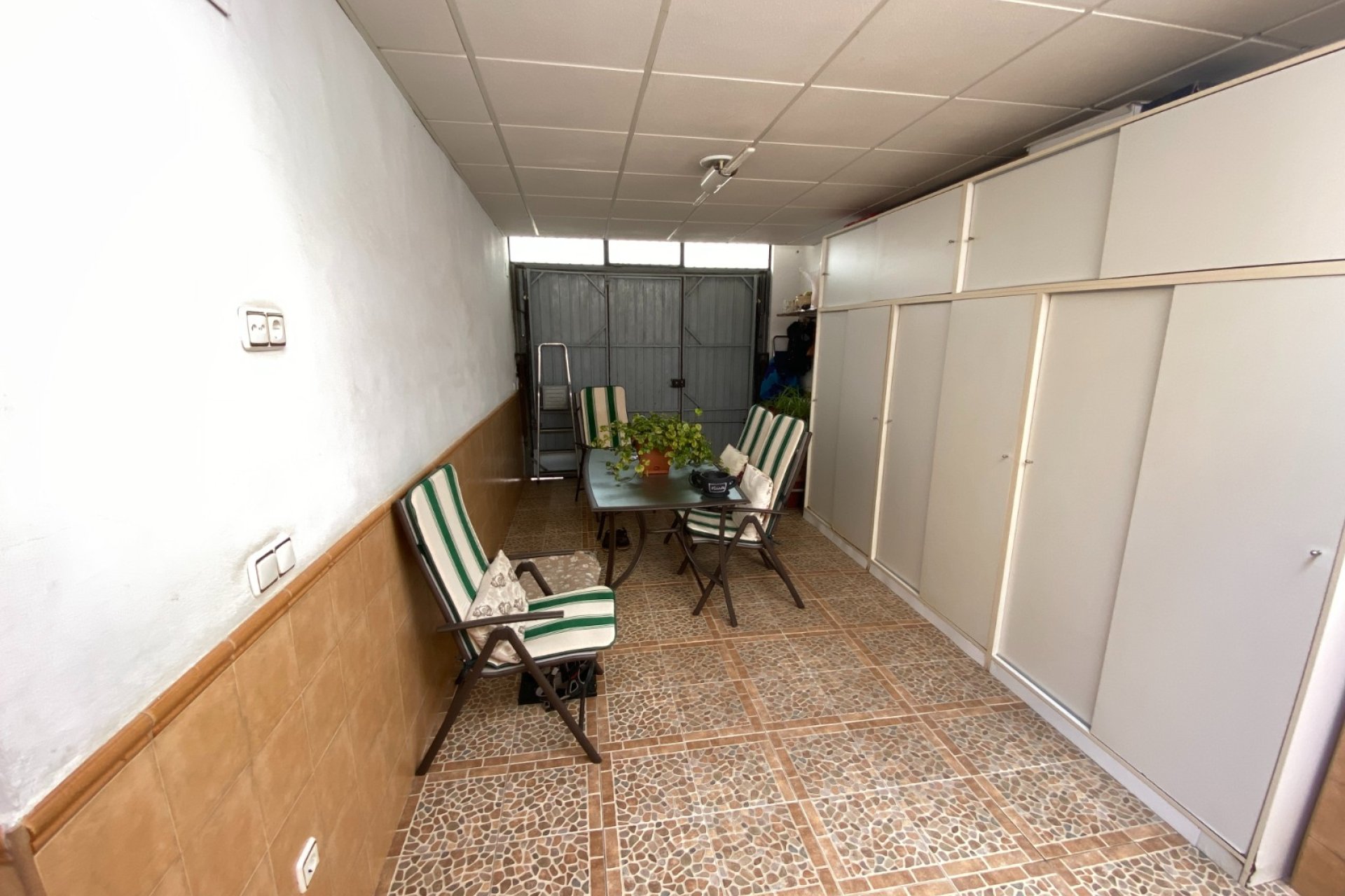 Herverkoop - Herenhuis -
Sax