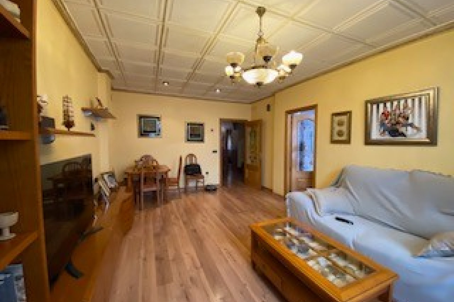 Herverkoop - Herenhuis -
Sax